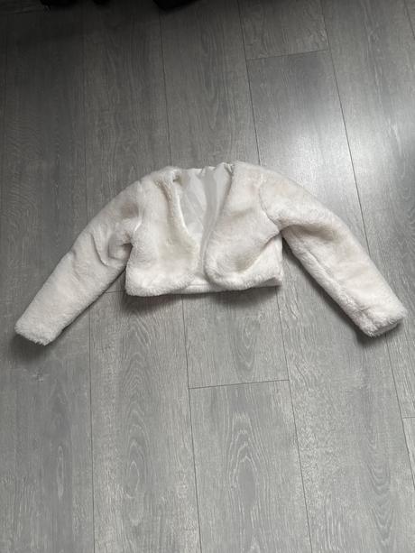 Kožuštek bolerko, 110