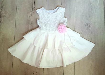 Slavnostne saty, 128