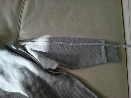 Mikina pre chlapca, veľ. 146 - darujem za poštovné, f&f,146