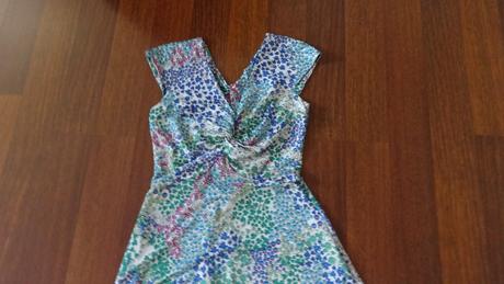 Made in italy šaty v.38/40, 40