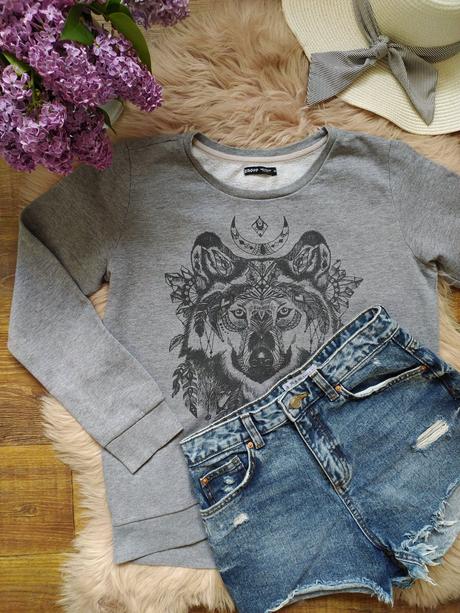 Sivá mikina so vzorom, m