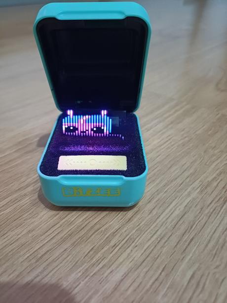 Bitzee interaktivne zvieratko, 