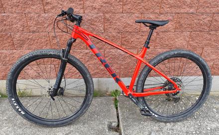 Predám bicykel trek marlin 8, 28