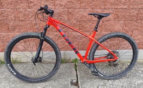 Predám bicykel trek marlin 8, 28