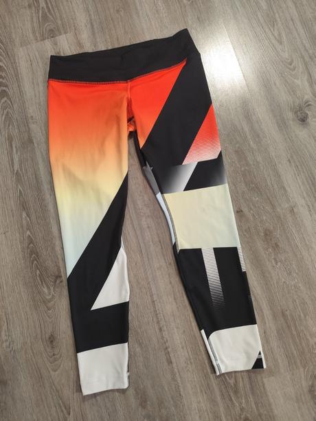 Legíny športové, reebok,l