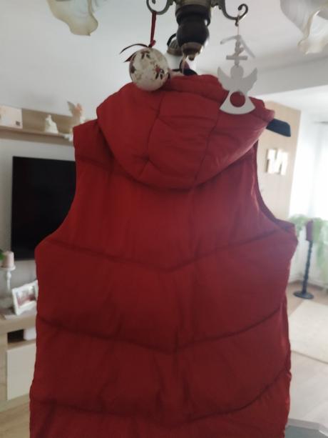 Predám červenú dlhú cestu dámsku niva, adidas,42