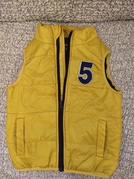 Predám chlapč.prešívanú zateplenú vestu veľk.98, impidimpi,98