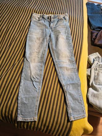 Skinny rifle s vysokým pásom, reserved,m