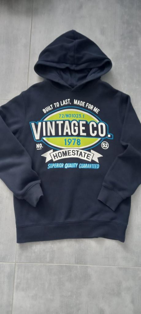 Mikina s kapucňou, c&a,146