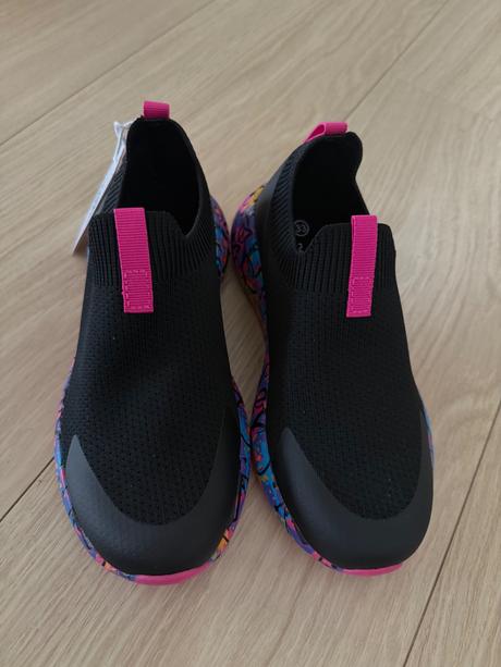 Platenky, deichmann,33