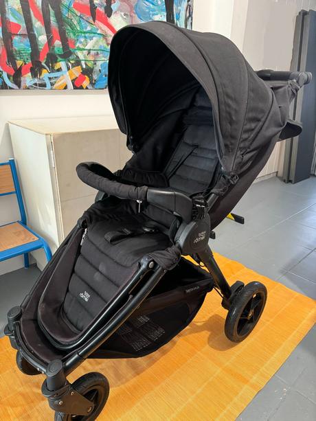 Kočík britax b-motion 4 plus. čierna. dobrý stav., britax,britax b-motion 4 plus