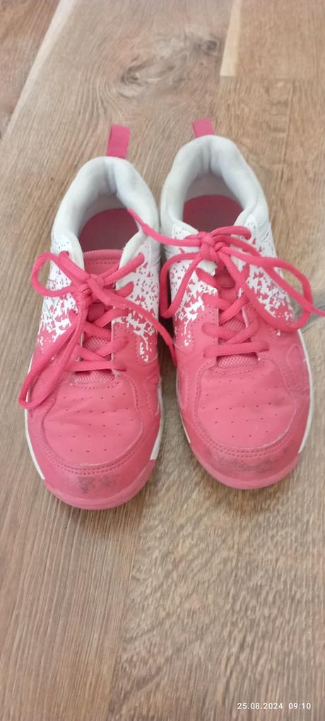 Botasky na telesnú vychovu, 36