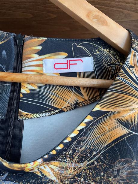 Elegantne šaty dara fashion zlaté kolibríky, 48