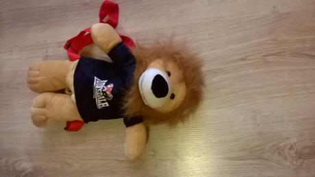 Plyšovy lev - ruskačik,