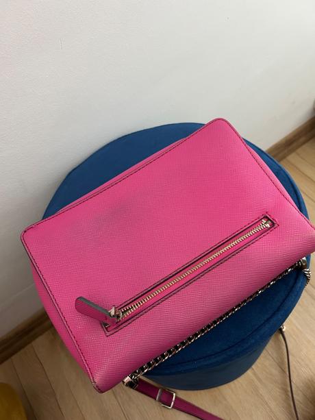 Guess cyklamenova kabelka, guess