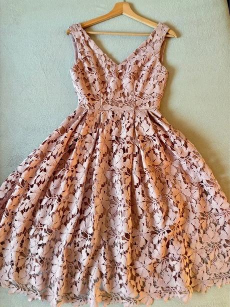 Luxusné čipkované šaty v púdrovo-ružovej farbe, mohito,xs