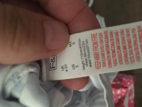 Overaly a saty, 104–116