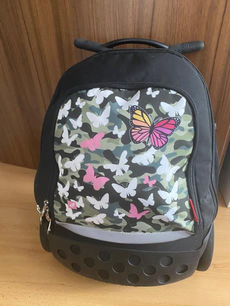 Školská a cestovná taška na kolieskach nikidom rol, 