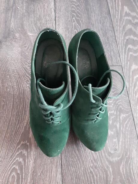 Tmavo zelené kotníčky, 37