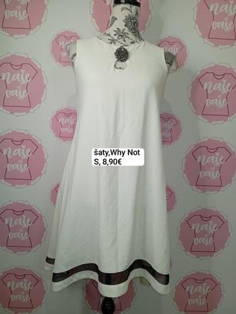 Šaty s krásnou brošňou, s