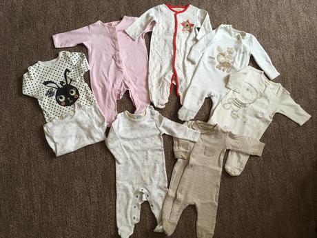 Body, dupacky, pyzamo , 68