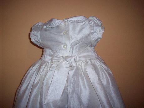 Smotanové šaty, 74