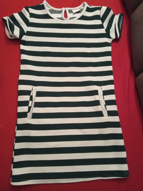 Pruhované šaty, 128