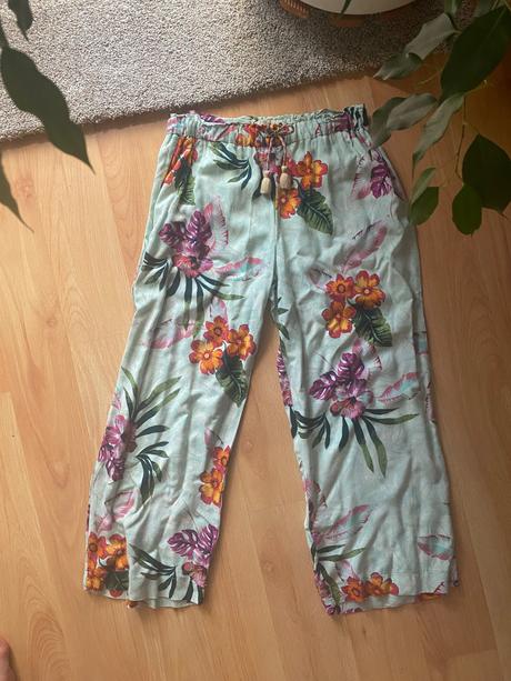 Ľahké nohavice, zara,140