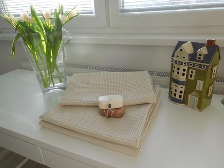 Vaflová bavlna - uteráky-140 x 70 cm, nové, 