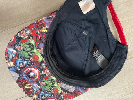 Avengers šiltovka, next,134