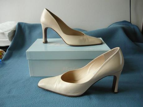 Dámske lodičky gabor a baťa, 39