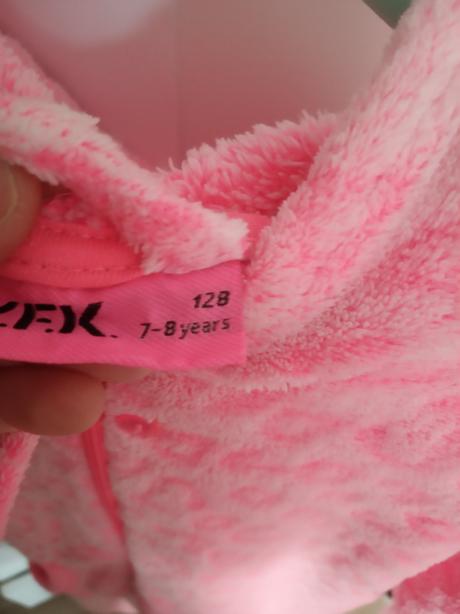 Hruby overal, 128