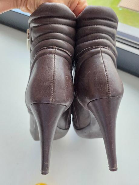 Kožené kotničky, guess,36