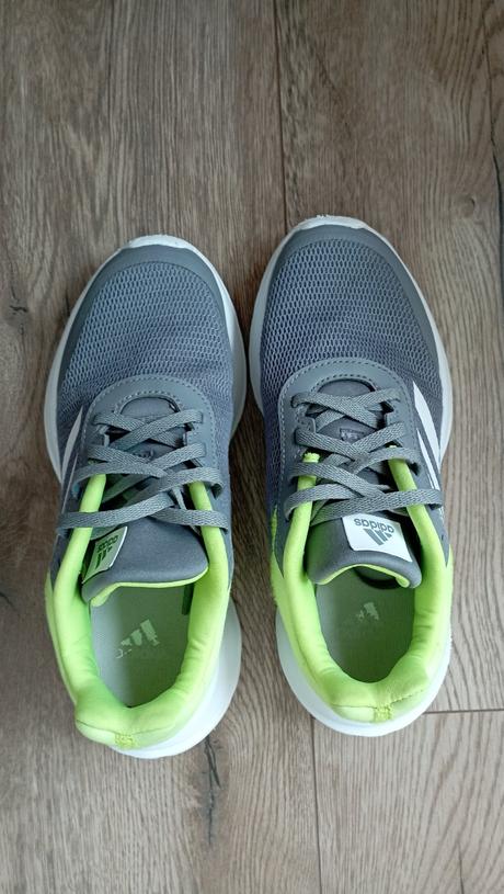 Tenisky adidas 35 (už s poštovným), adidas,35