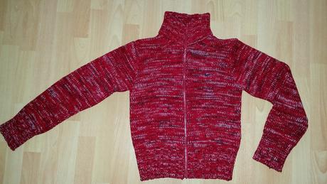 Pleteny teply sveter, nike,m