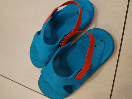 Topánky do vody, decathlon,28