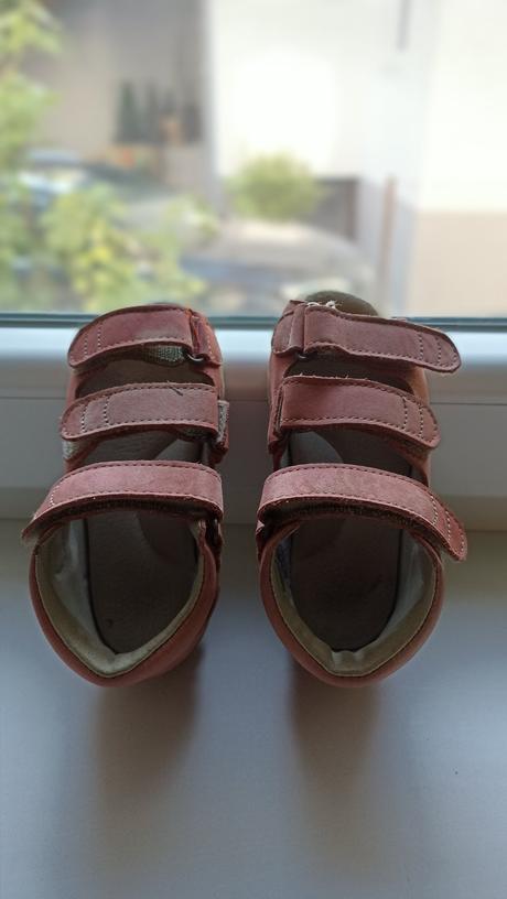 Ortopedické sandále veľ.25, 25