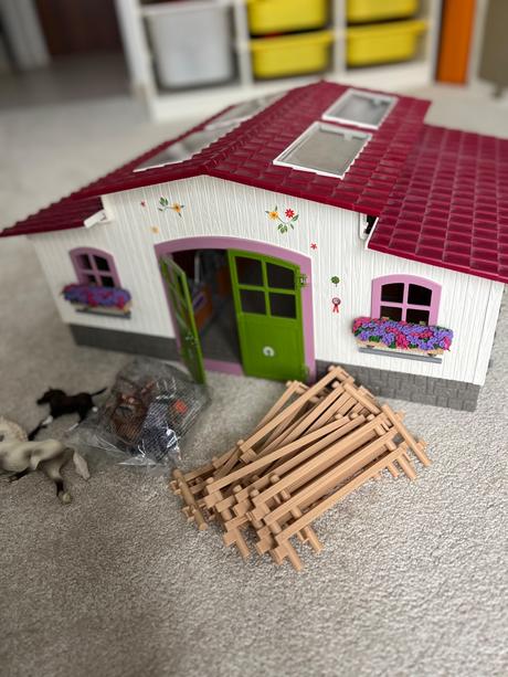 Horse club schleich 42344 - jazdiaren, 
