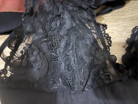 2 ks podprseniek, 75b