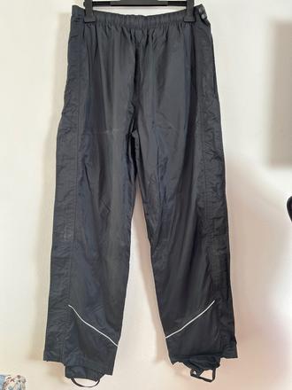 Pánske šuštiaky, l