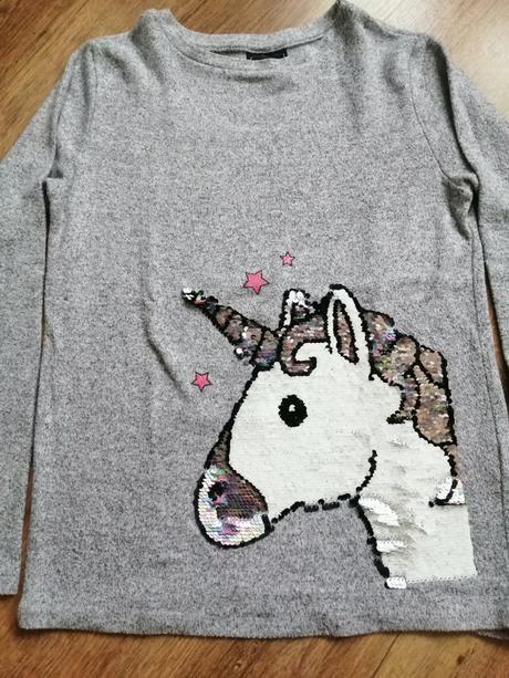 Sivy sveter s unicornom., primark,146