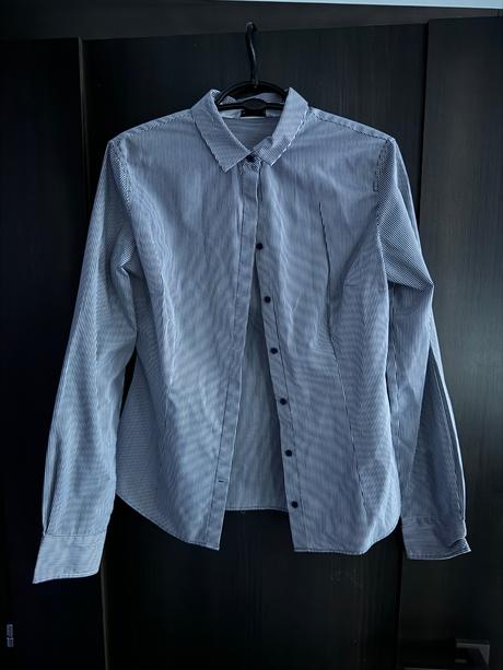 Pásikavá košeľa, calliope,l