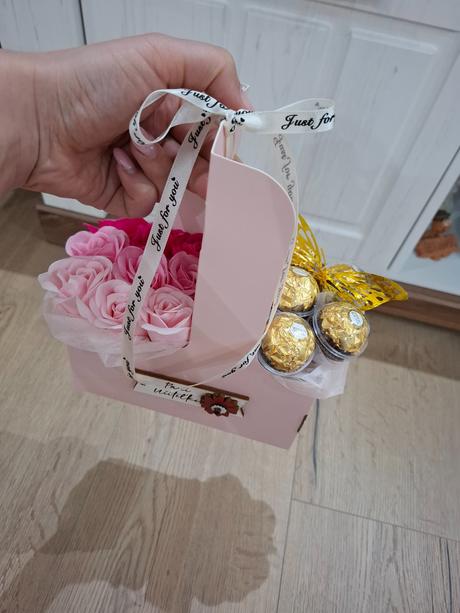 Pre pani učiteľku, 