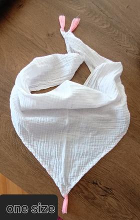 Trojuholníková šatka, 