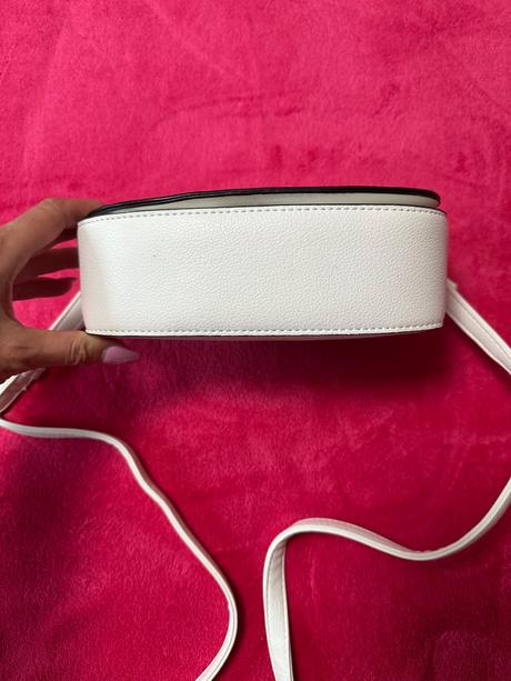 Biela crossbody, 