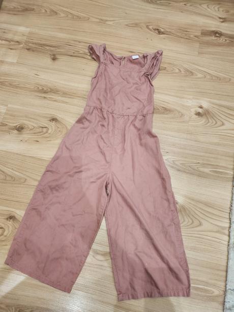 Next overal, next,134