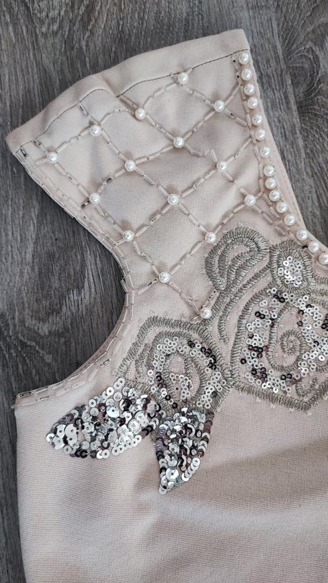 Kvalitné šaty, lipsy london,xs