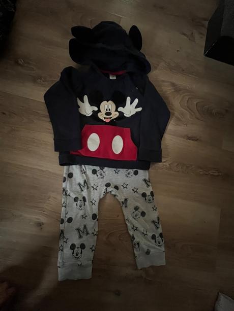 Mikina mickey mouse, c&a,86
