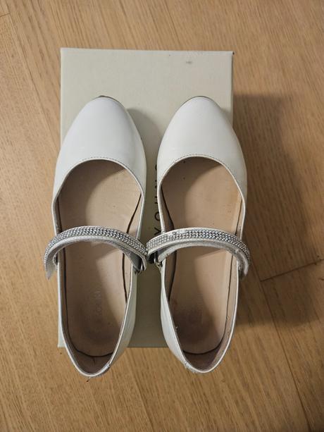 Lakovky s trblietkami, lasocki,33