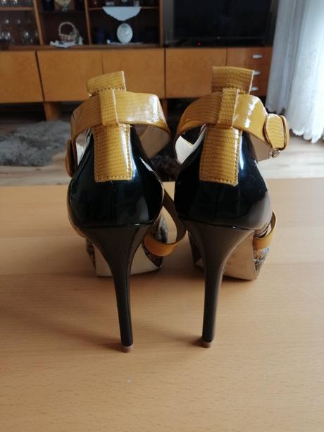 Lodičky guess, guess,38